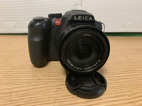 Compact Digital Camera Leica