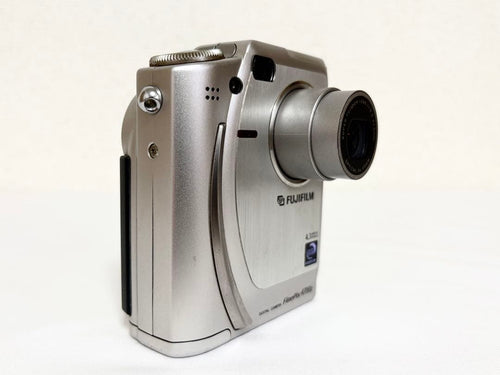 Fujifilm Compact Digital Cameras Finepix 4700Z