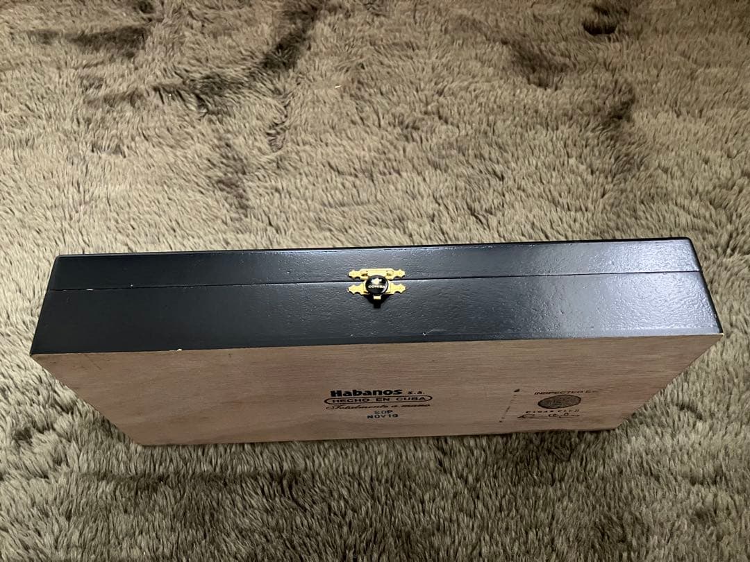Roland Standing Ashtrays 2