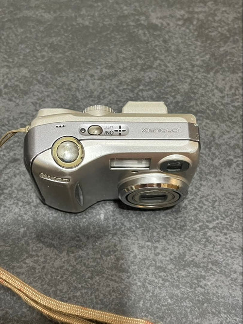 Nikon Compact Digital Cameras Coolpix 4100