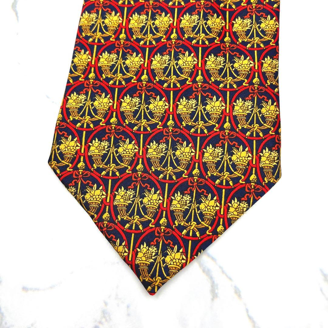 Yves Saint Laurent Tie