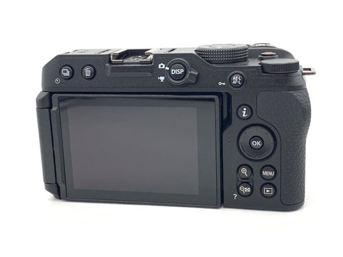 Mirrorless Interchangeable Lips Z30