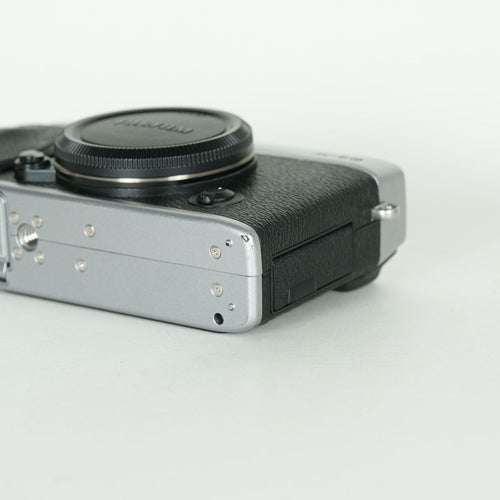 Fujifilm Mirrorless Interchangeable Lips X-E2 X