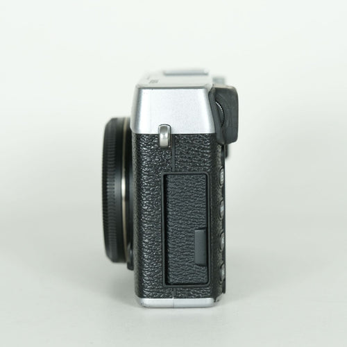Fujifilm Mirrorless Interchangeable Lips X-E2 X