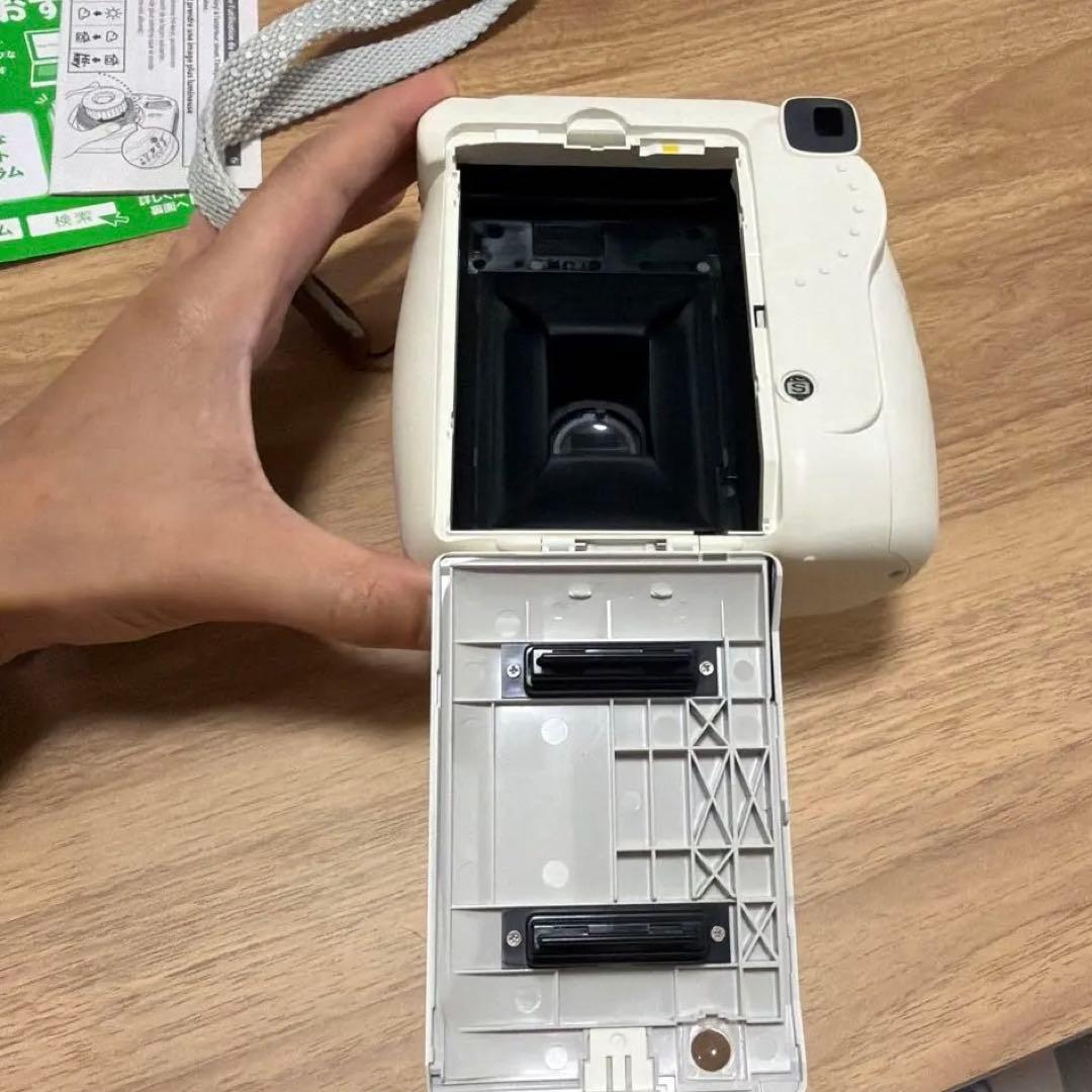 Instant Cameras Instax Mini8