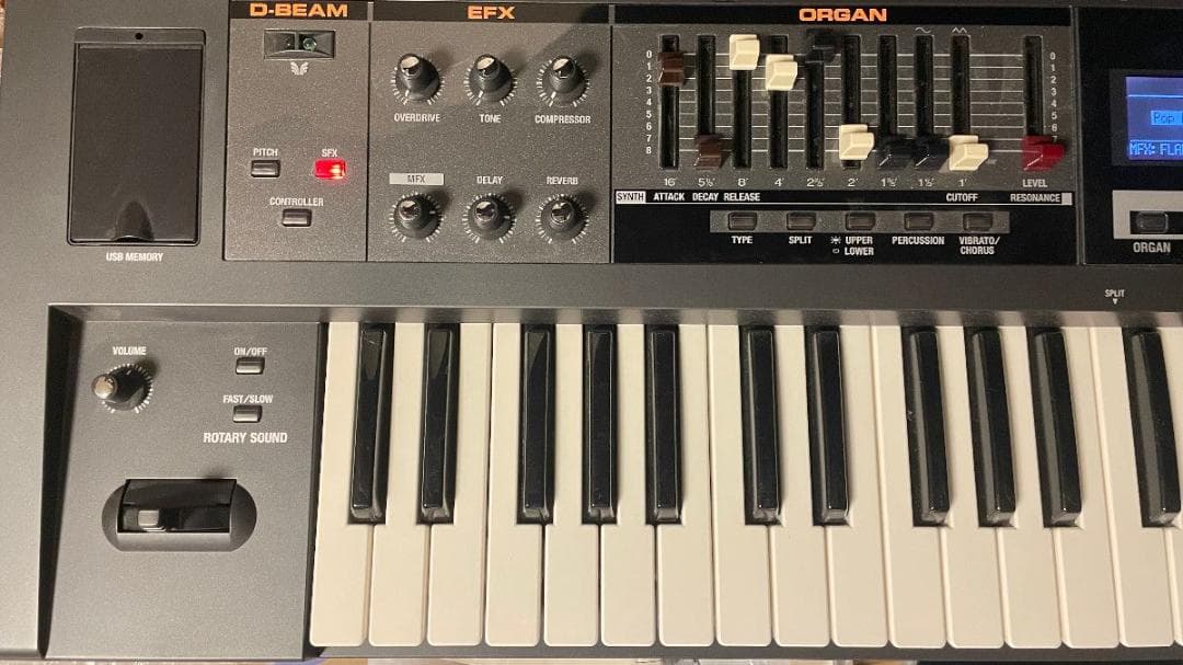 Analog Synthesizers Roland Vr-09 V-Combo 61