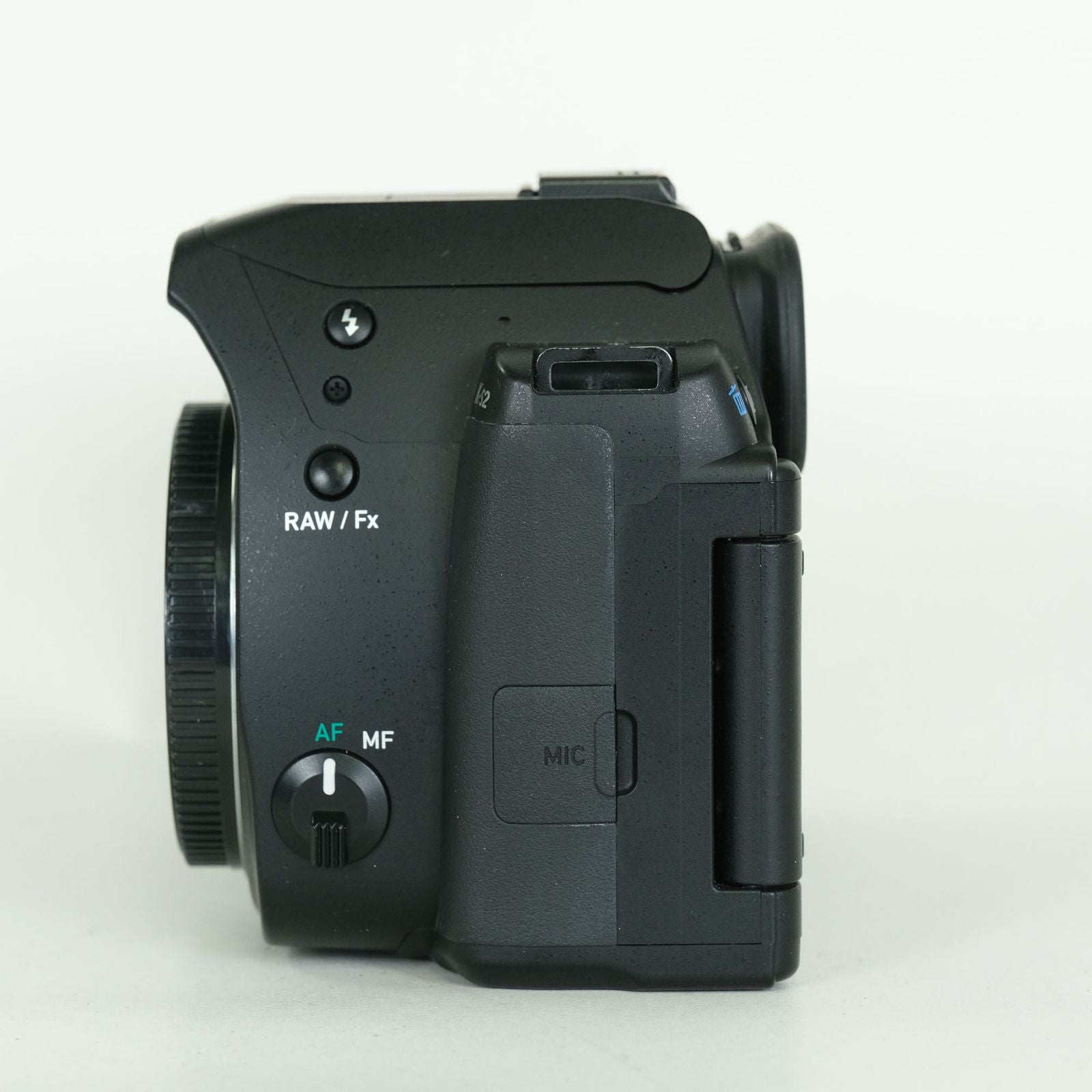 Pentax Digital Slr 7,000 K-S2 K