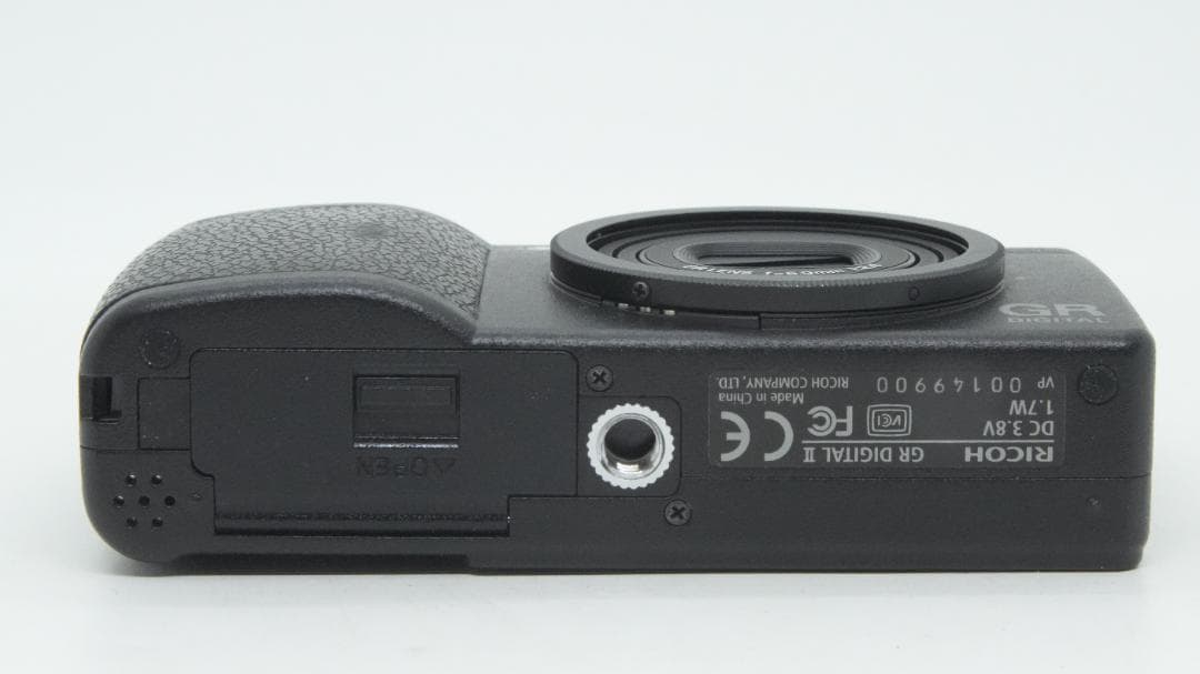Compact Digital Cameras G2407 Ricoh Gr