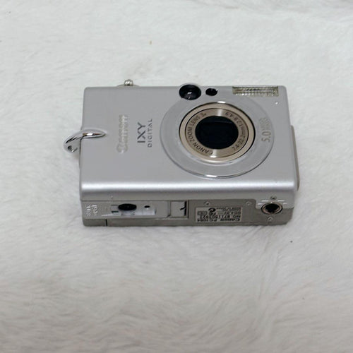 Canon Compact Digital Camera Ixy 500