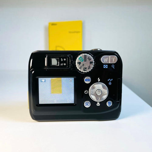 Nikon Compact Digital Camera Coolpix 4100