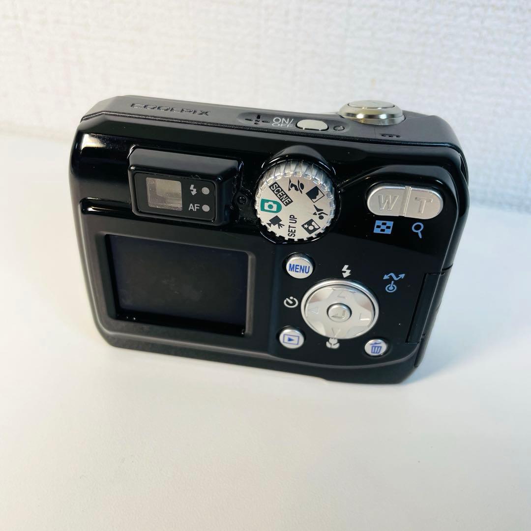 Nikon Compact Digital Camera Coolpix 4100