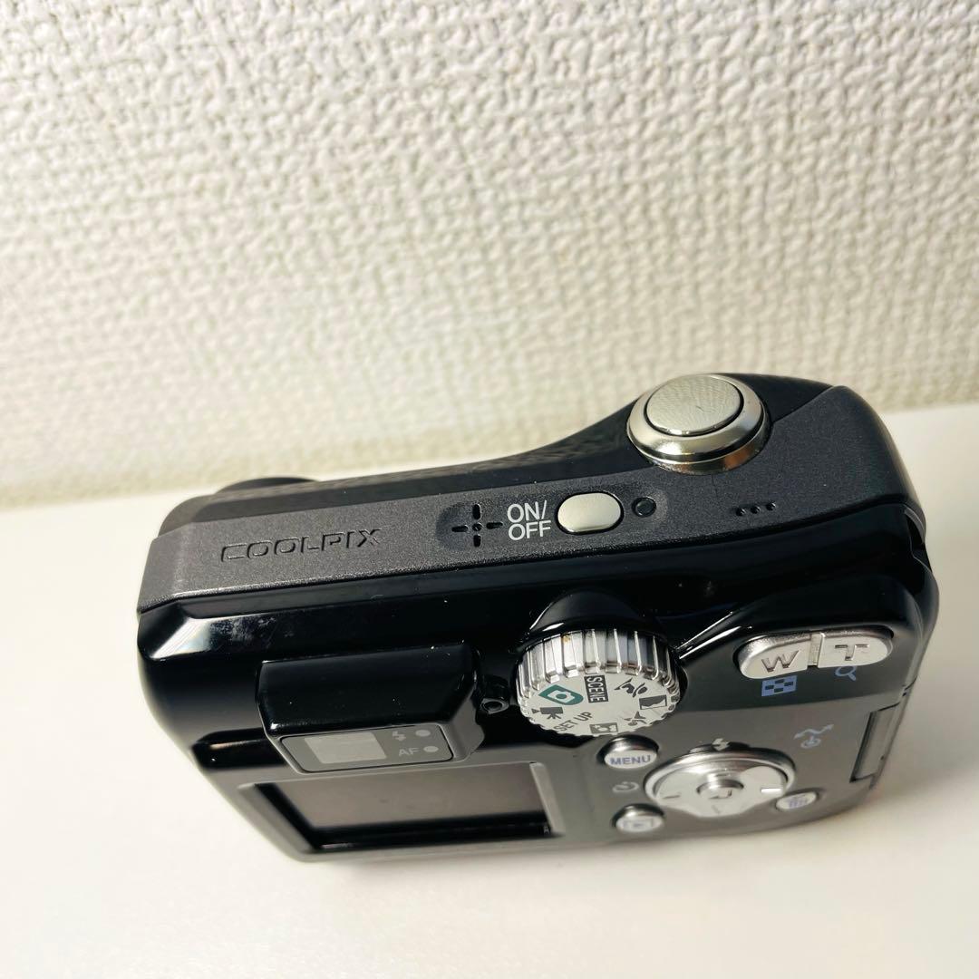 Nikon Compact Digital Camera Coolpix 4100