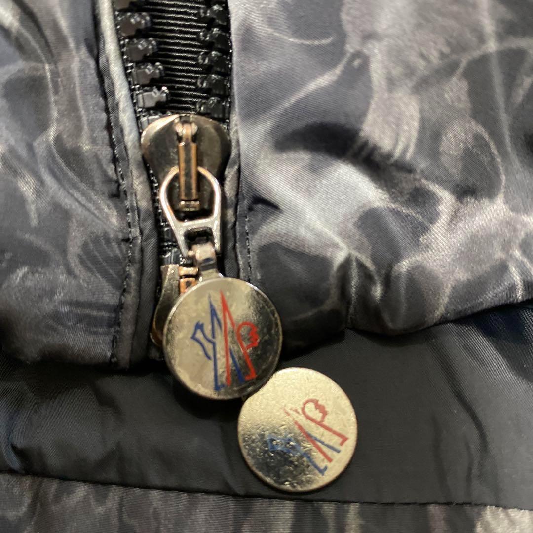 Moncler Down Jackets Sanglier A