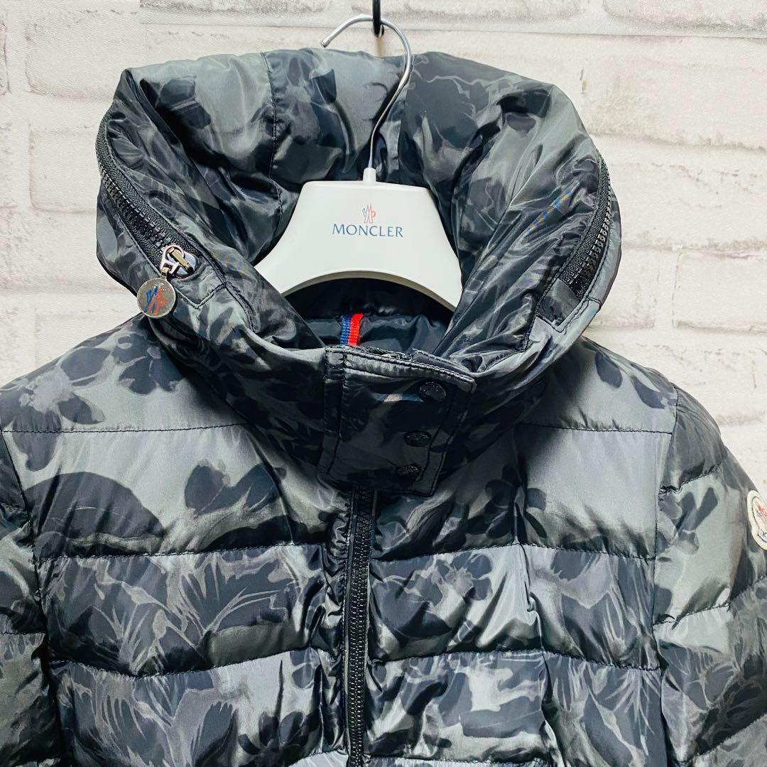 Moncler Down Jackets Sanglier A
