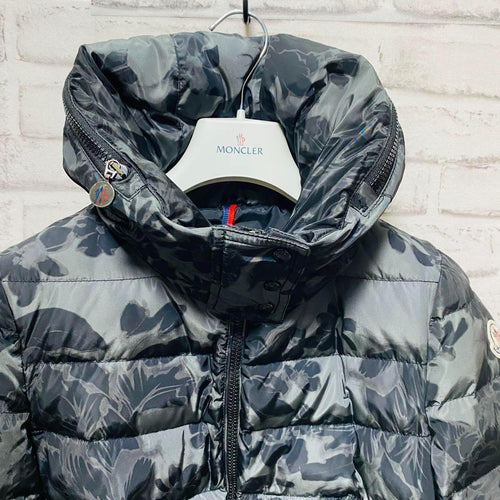 Moncler Down Jackets Sanglier A