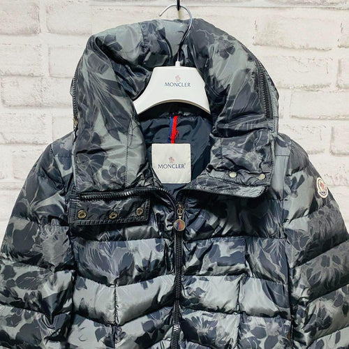 Moncler Down Jackets Sanglier A