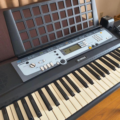 Yamaha Keyboards Digital Pianos Psr-E213