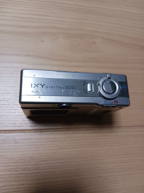 Canon Compact Digital Cameras Ixy 200