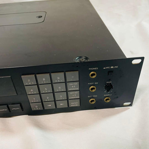 Sampler Yamaha Tx16W