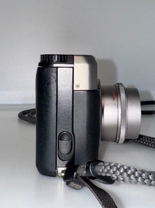 Contax Compact Camera (Film) T Vs Ii