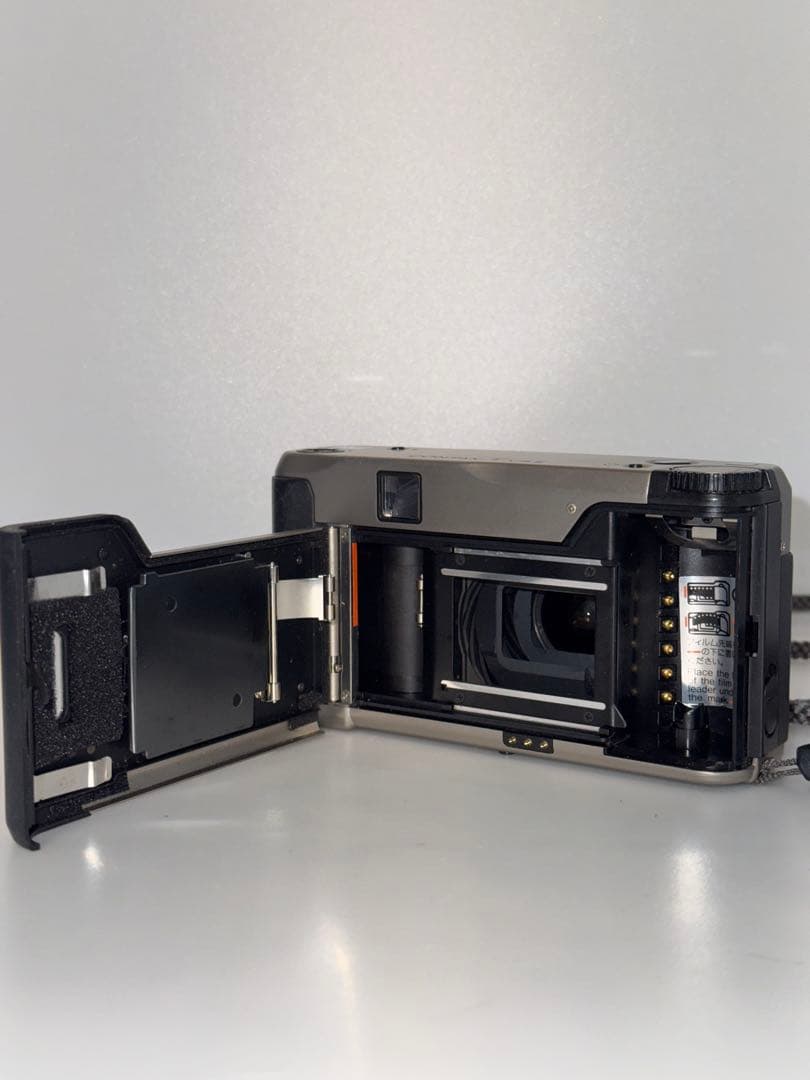 Contax Compact Camera (Film) T Vs Ii