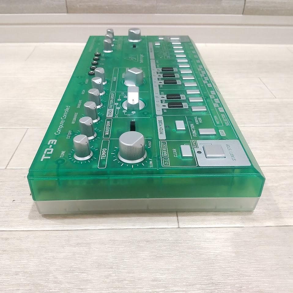Behringer Sequencer Td-3-Lm