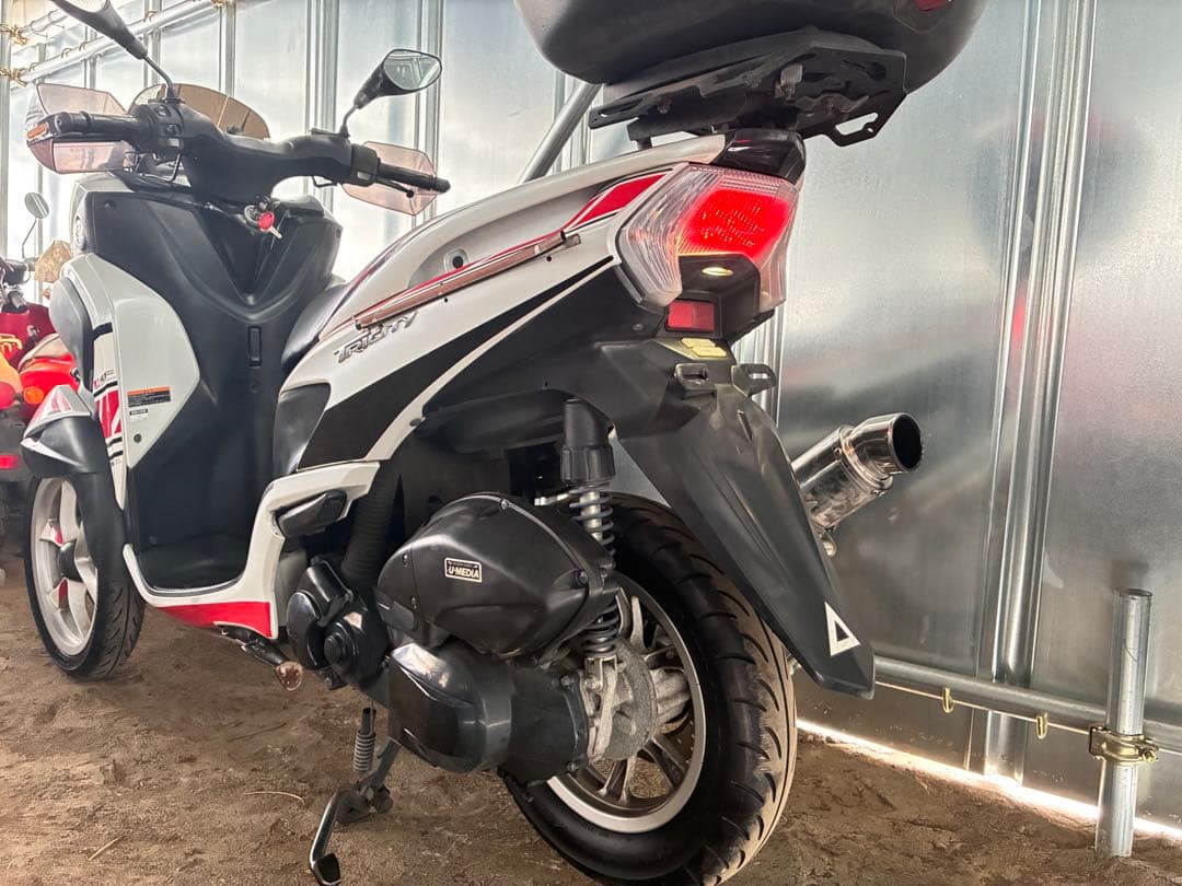 Yamaha Motorcycle Body 125 1 19,000Km