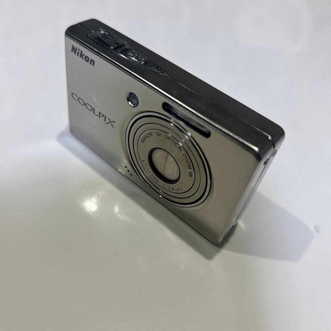 Nikon Compact Digital Camera Coolpix S510