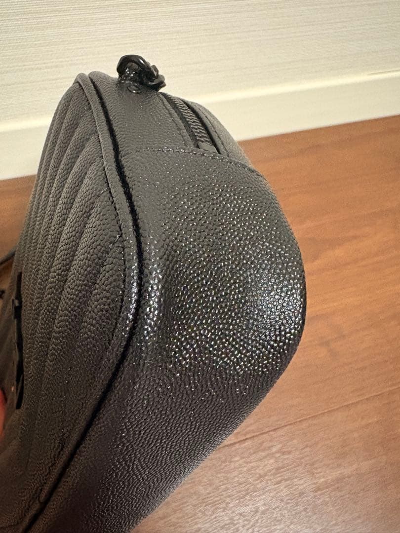 Saint Laurent Shoulder Bags