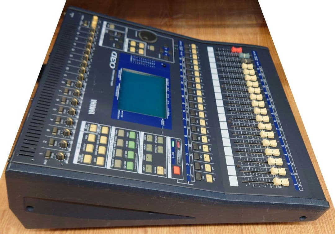 Yamaha Digital Mixer 03D