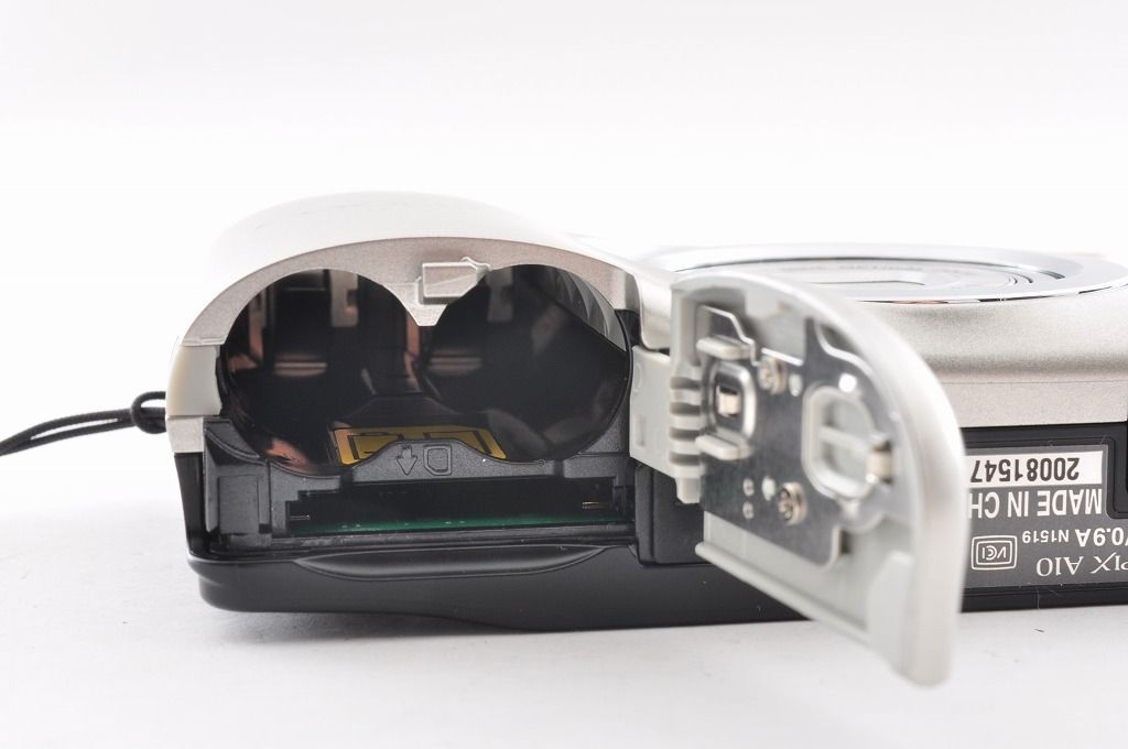 Nikon Compact Digital Camera 2 Coolpix A10 3 1614 5 1471