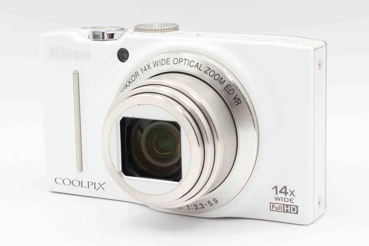 Nikon Compact Digital Camera Coolpix S8200 398
