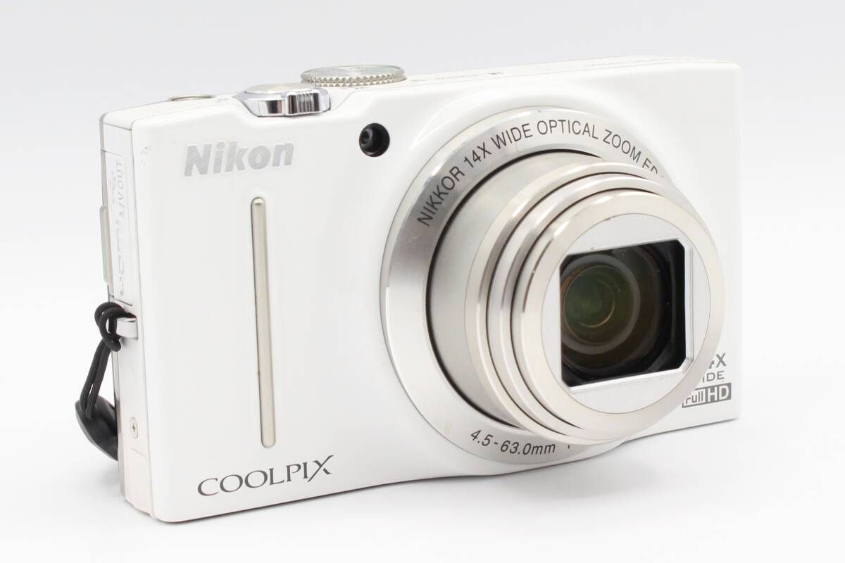 Nikon Compact Digital Camera Coolpix S8200 398