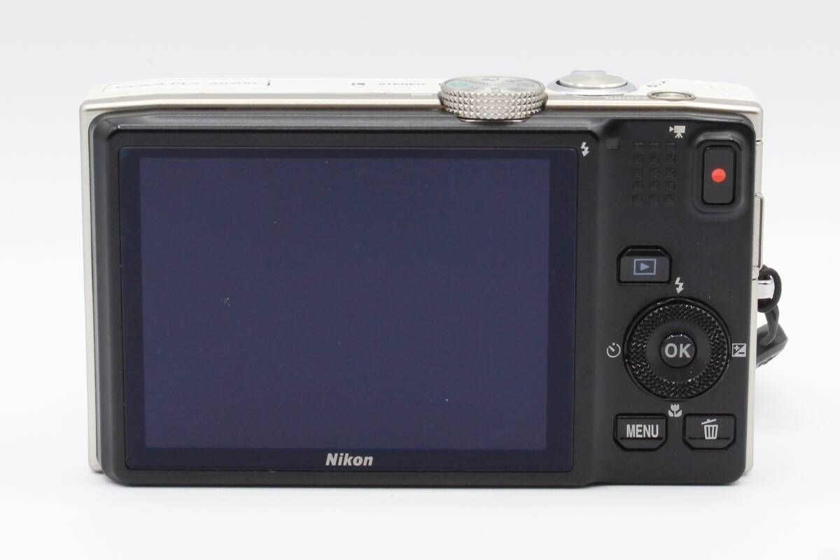 Nikon Compact Digital Camera Coolpix S8200 398