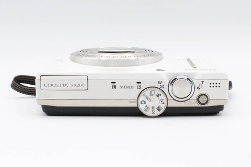 Nikon Compact Digital Camera Coolpix S8200 398