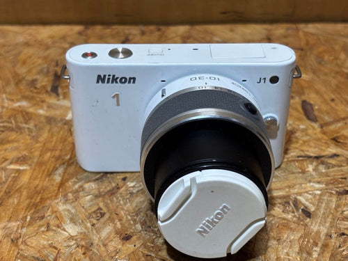 Nikon Digital Camera 1 J1