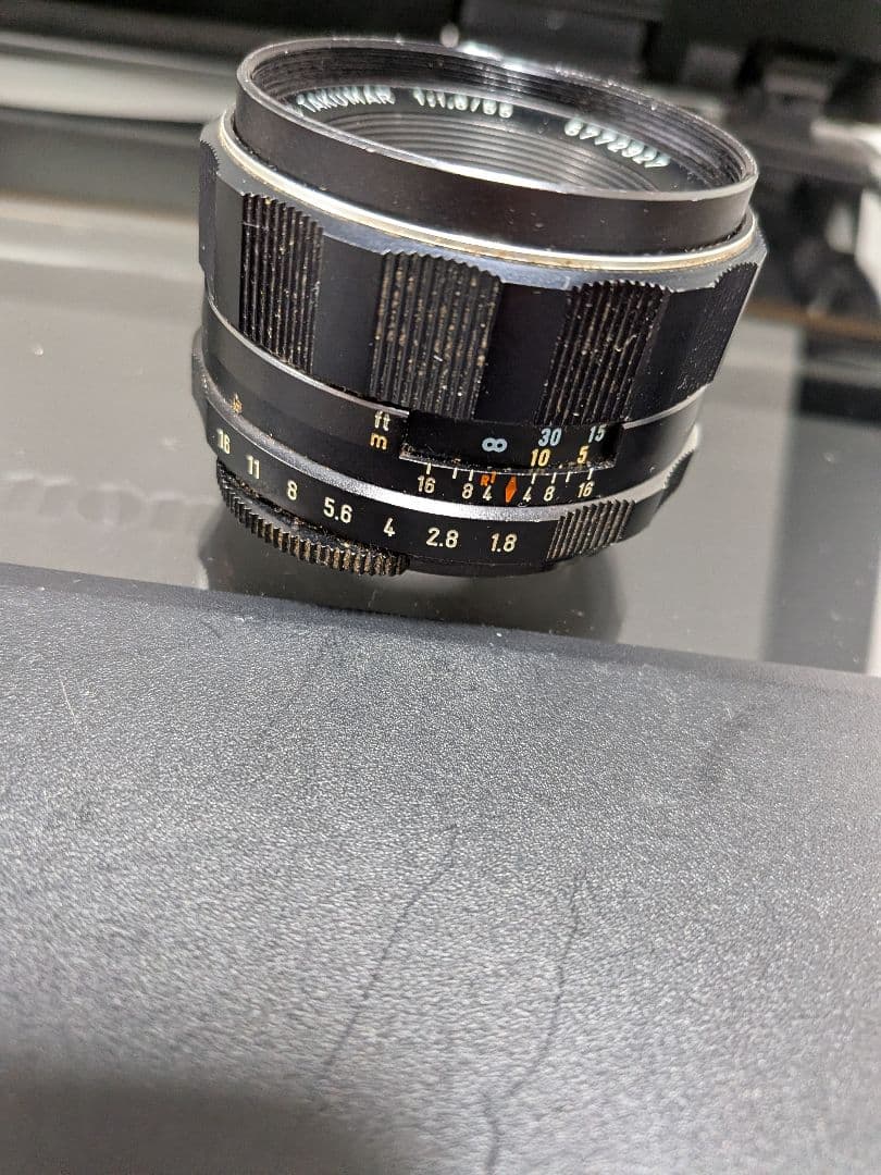 Pentax Lens (Single Focus) Super Multi Coated Takumar F1.8