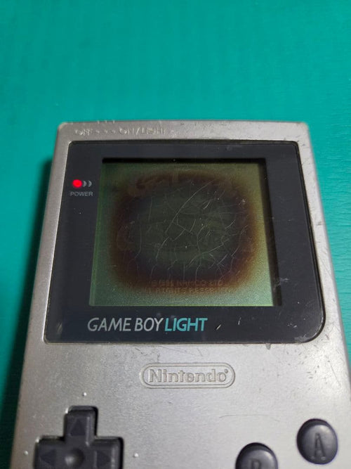 Consoles (Game Boy) Light