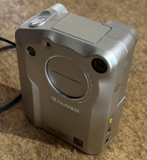 Others Fujifilm Finepix 6800Z