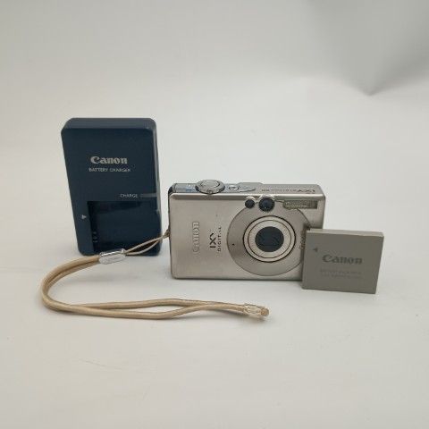 Canon Compact Digital Camera Ixy 60 Silver