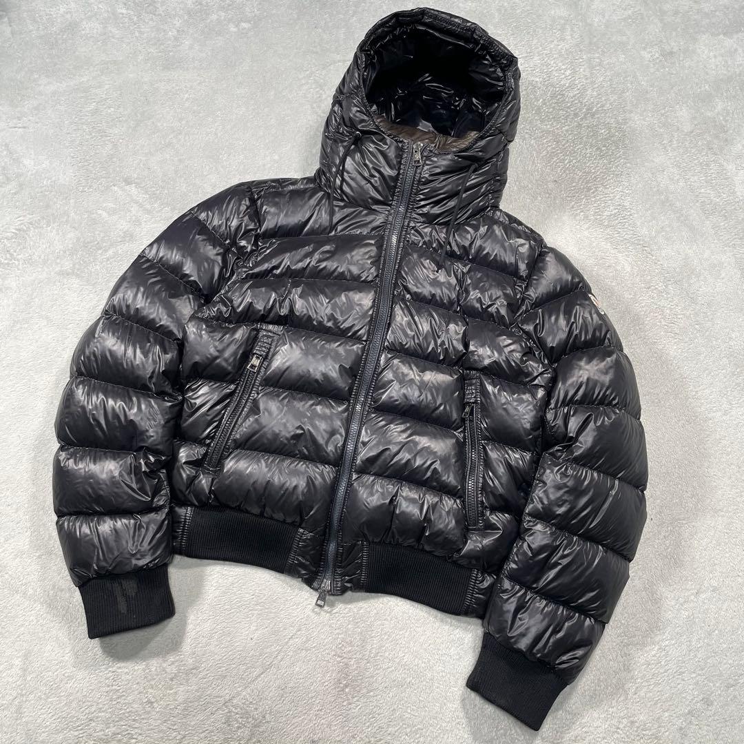 Moncler Down Jacket Marque Giubbotto 2