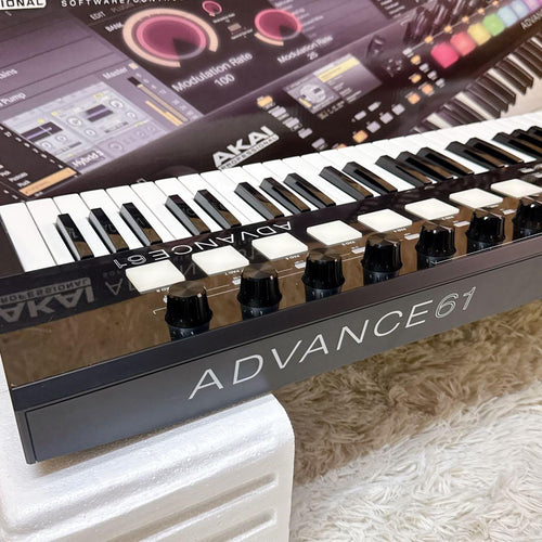 Midi Keyboard Pad Akai Advance 61