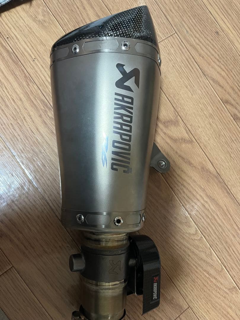 Akrapovic Mufflers Yamaha R6