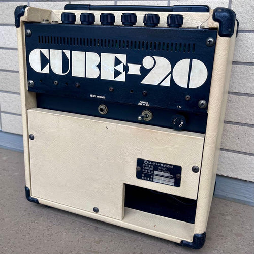 Roland Guitar Amplifiers Cube-20