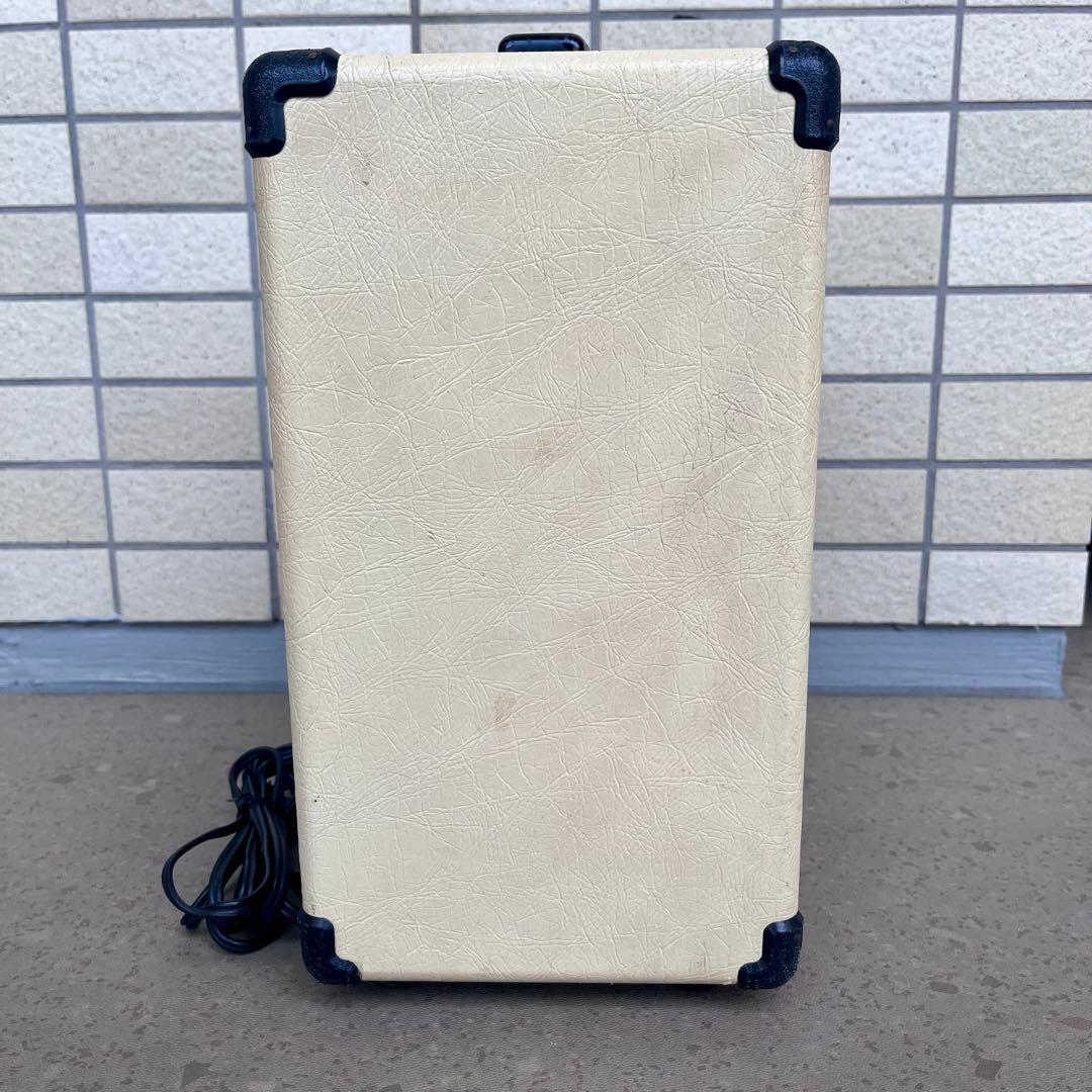 Roland Guitar Amplifiers Cube-20