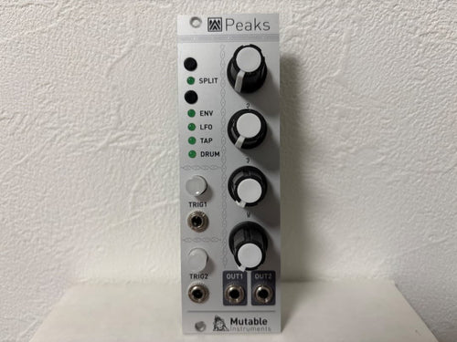 Modular Synthesizer Mutable Instruments Peaks