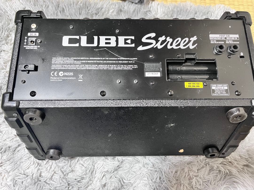 Roland Guitar Amplifiers Cube Street Black