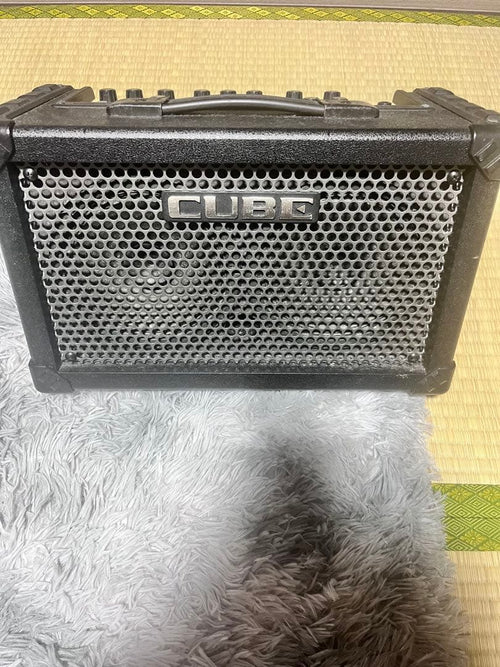 Roland Guitar Amplifiers Cube Street Black