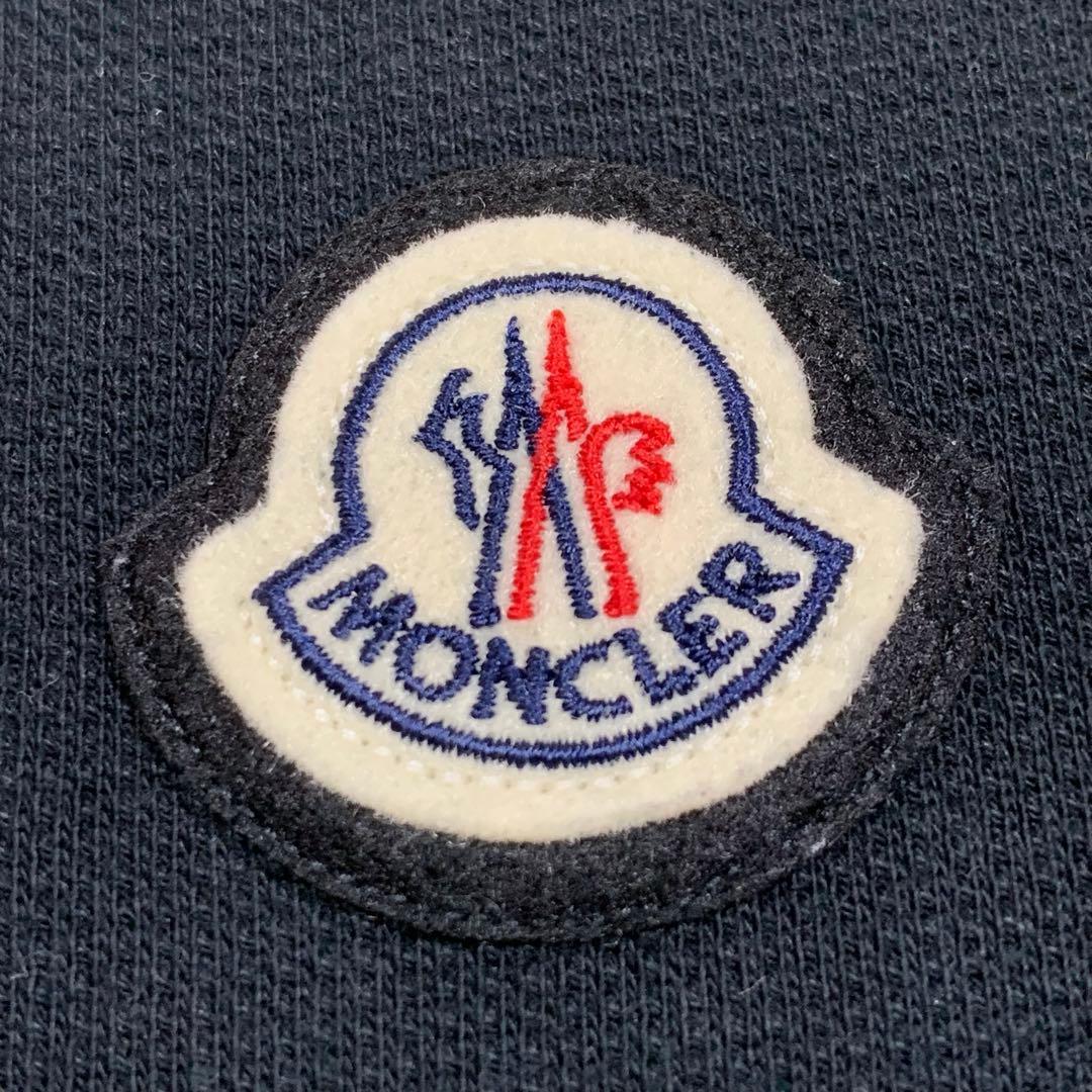 Moncler Medium/Long-Sleeve T-Shirts T L 5S554