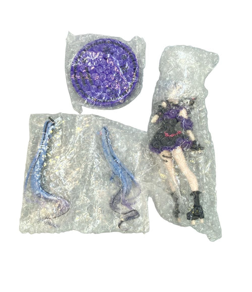 Others Trio-Try-It Figure
